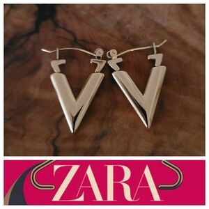 ZARA "V" Earrings